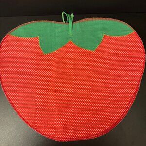 Set Of 4 Strawberry Shaped Cotton Quilted Placemats Polka Dot Design Red & Green